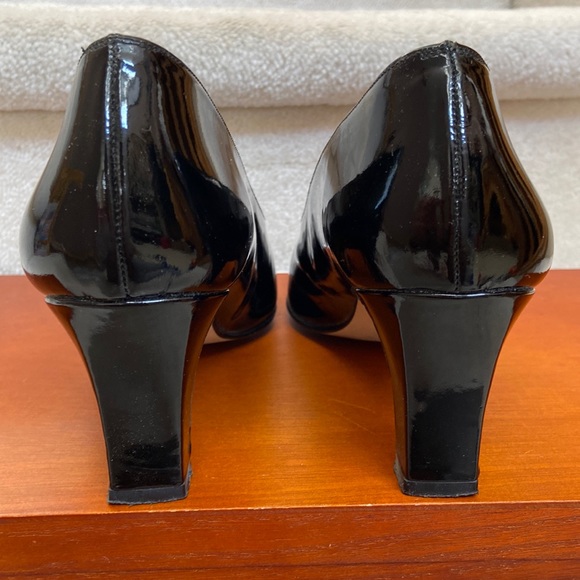 harvey black patent leather pumps / heels - Picture 4 of 12